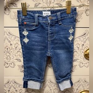 💥4/$20💥 💙🌸💕 Hudson Girls Embroidered Blue Cropped Jeans 24 month